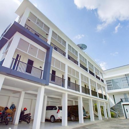 Oyo 3279 Joy Residence Samarinda Buitenkant foto
