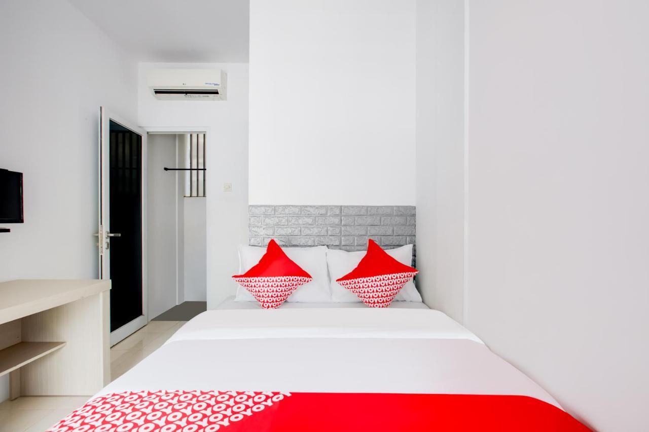 Oyo 3279 Joy Residence Samarinda Buitenkant foto